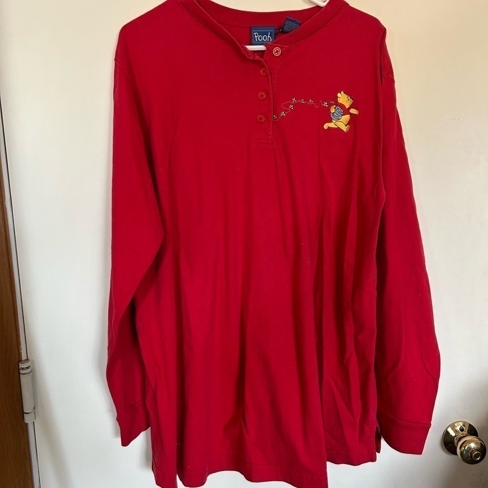 Vintage ladies 100% cotton long sleeve embroidered Winnie the Pooh shirt